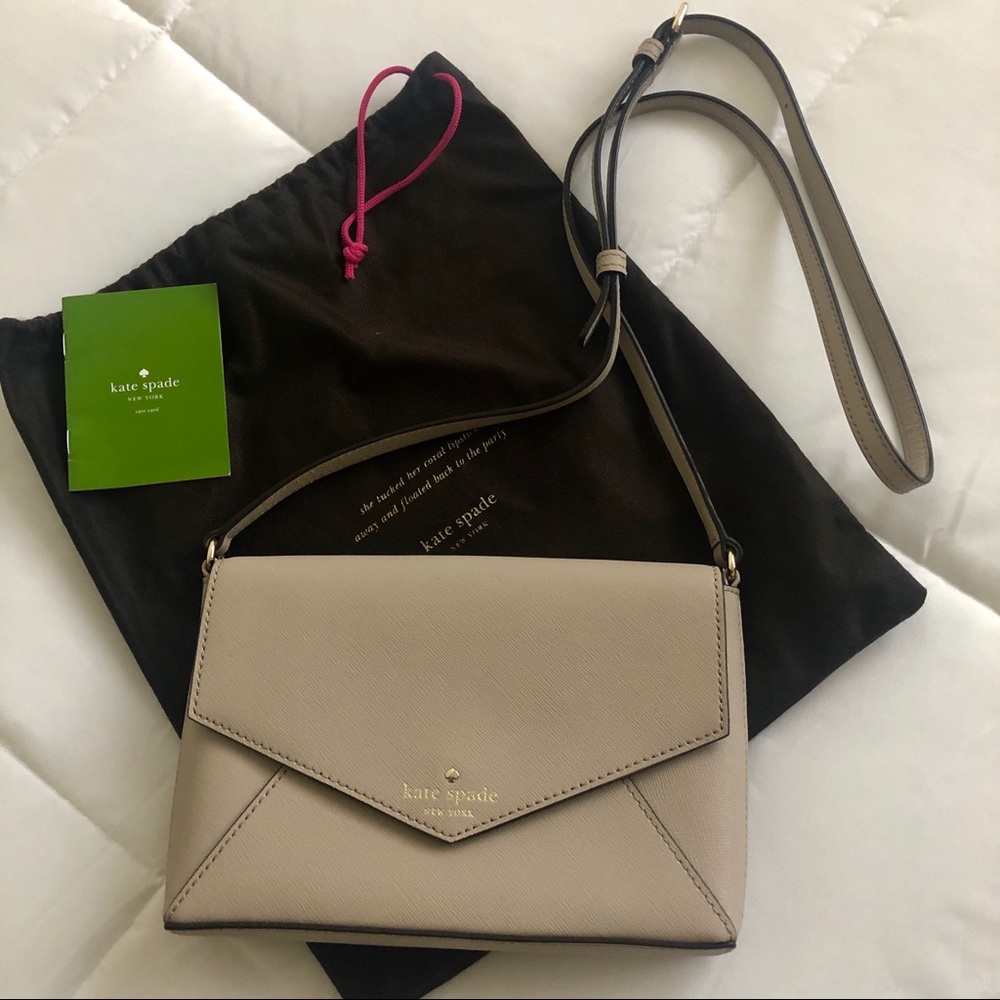 $65 ❌SOLD!❌ NWOT Kate Spade Envelope Crossbody